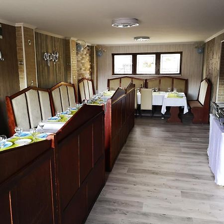 Fortuna Vendégház Kiskunhalas Esterno foto